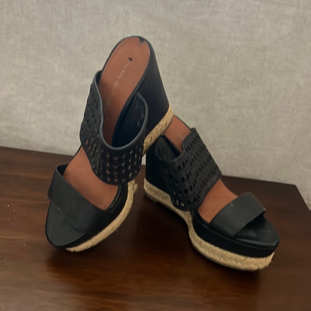 Via Spiga leather wedges
